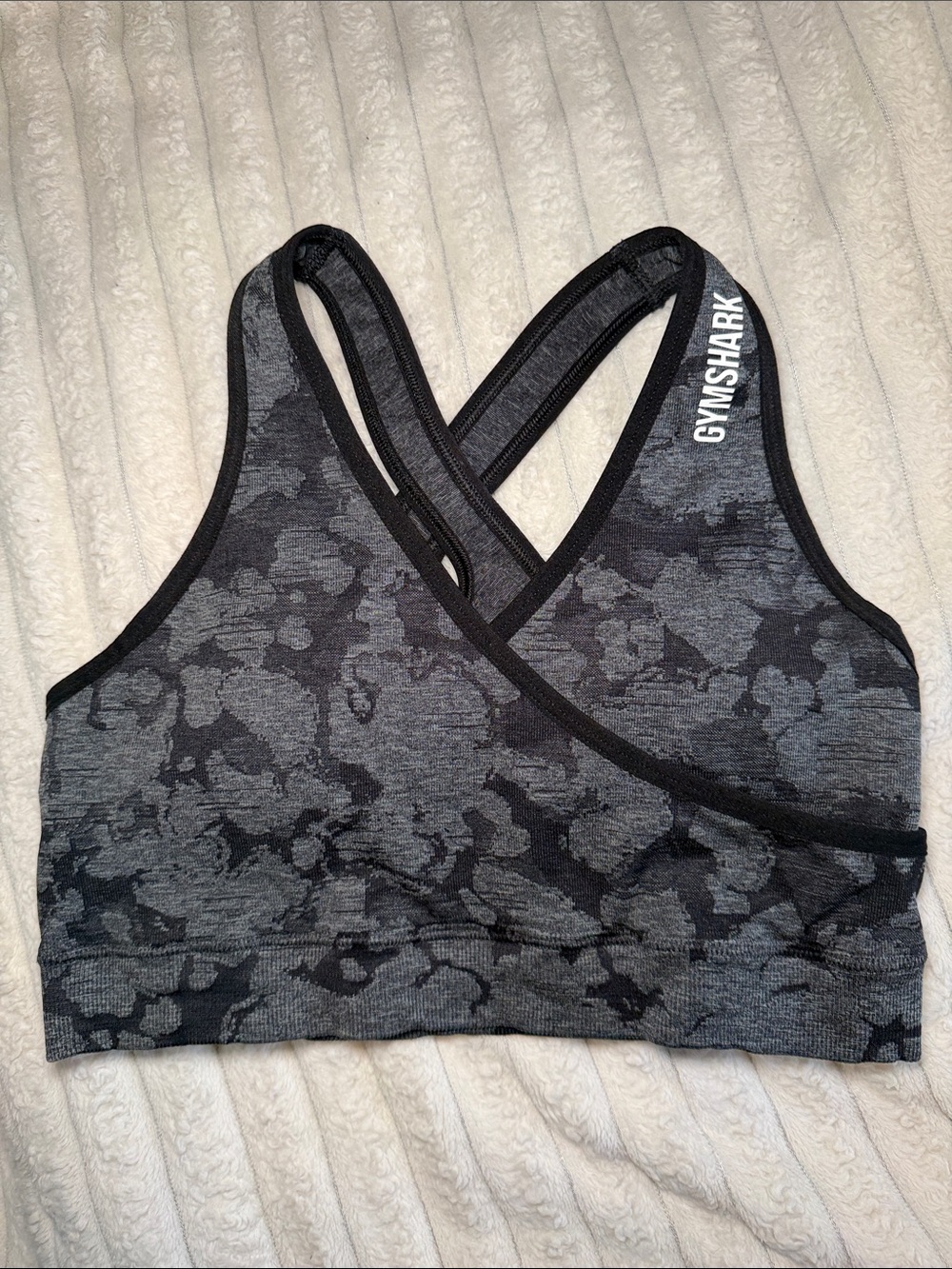Gymshark Black & Gray Camo Cross-Back Seamless Sports Bra